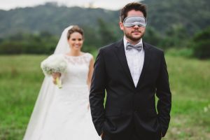 TRADIÇÕES E SUPERSTIÇÕES ANTES DO CASAMENTO