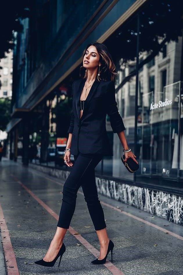 Look Black total, dos pés a cabeça