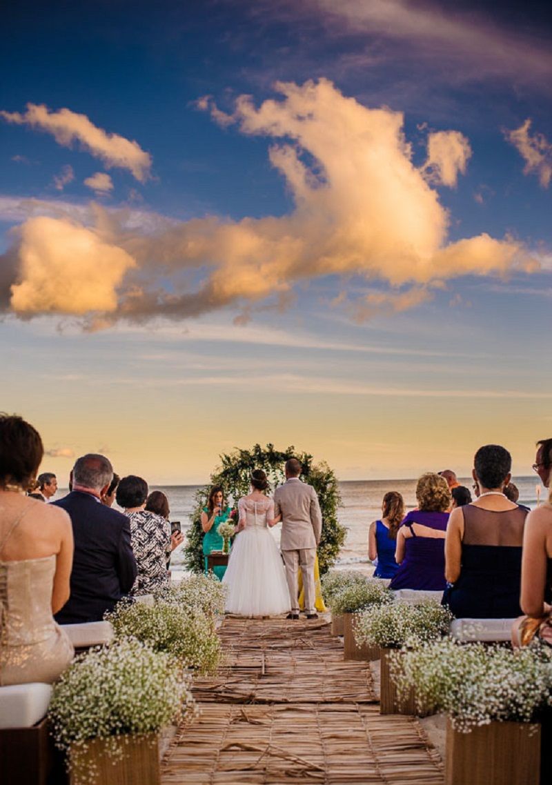 CASAMENTO NA PRAIA: POR QUE FAZ TANTO SUCESSO?