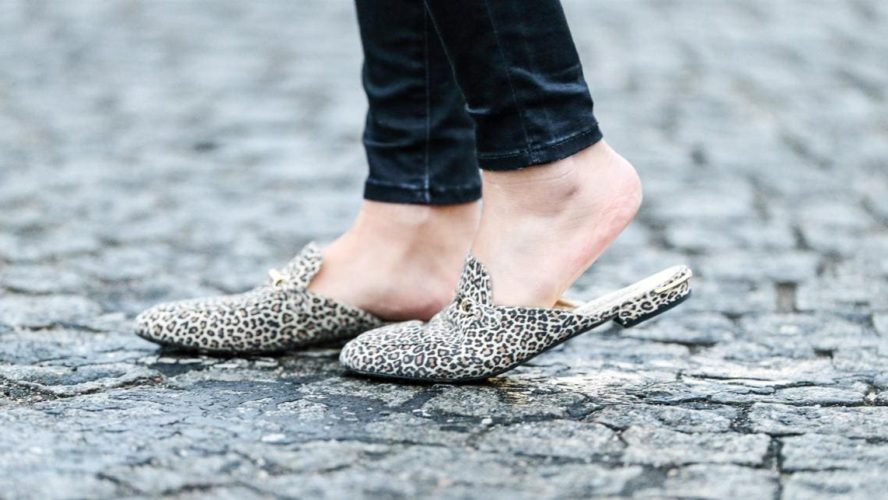Mule: saiba como ficar elegante de rasteirinha