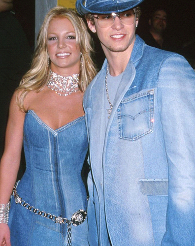 Moda anos 2000: Veja o que está de volta